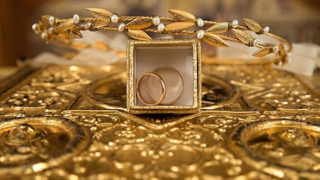 Cómo Sacarle Brillo a las Joyas de Oro 2 Cómo Sacarle Brillo a las Joyas de Oro 1